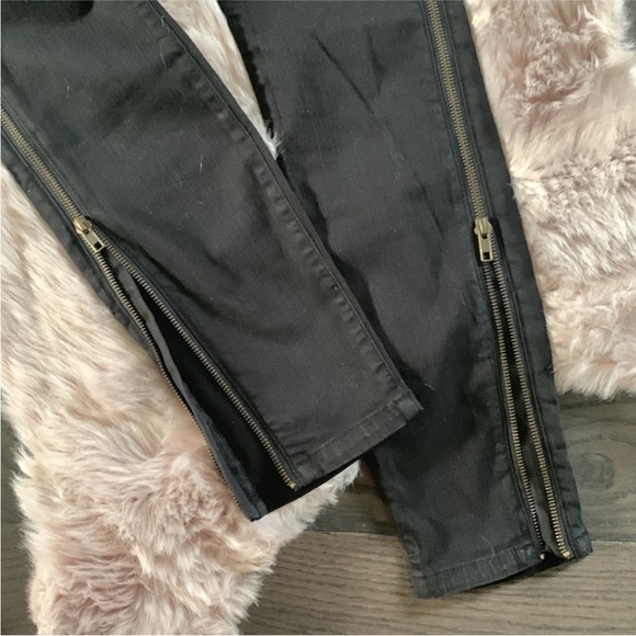 Guess by Marciano Full Side Zipper Skinny Jeans - Picture 11 of 13